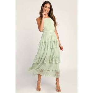 Lulus “Came for Cocktails” Sage Green Pleated Tiered Lace Maxi Dress Medium NWT